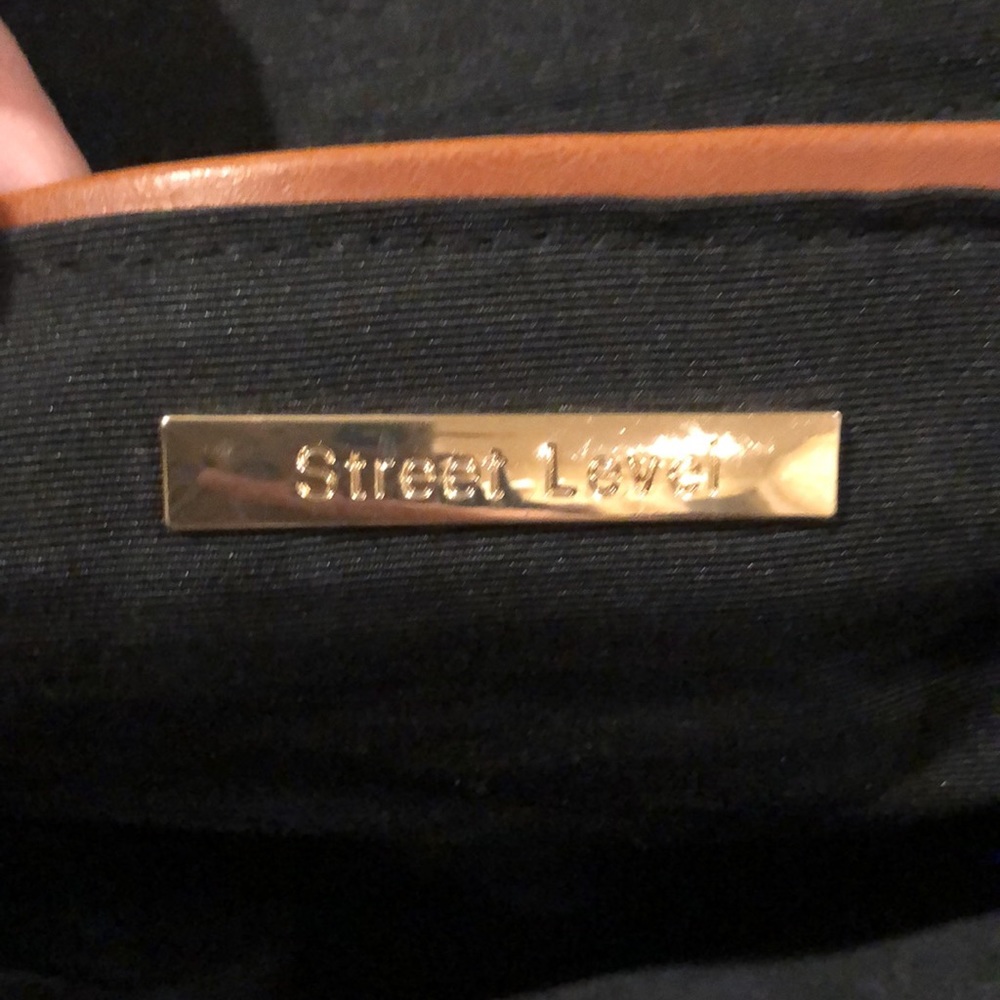 Tote Shoulder Bag - Picture 4 of 12